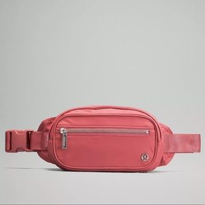 Lululemon Wunderlust Belt Bag
